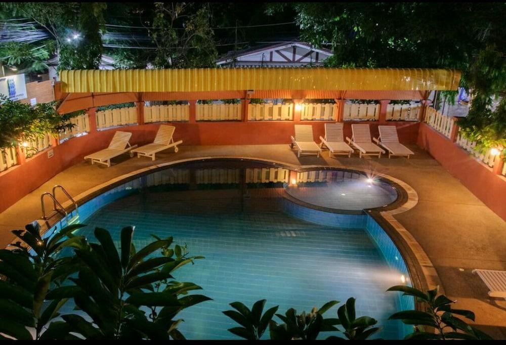 Takiab Beach Resort Хуа Хин Екстериор снимка